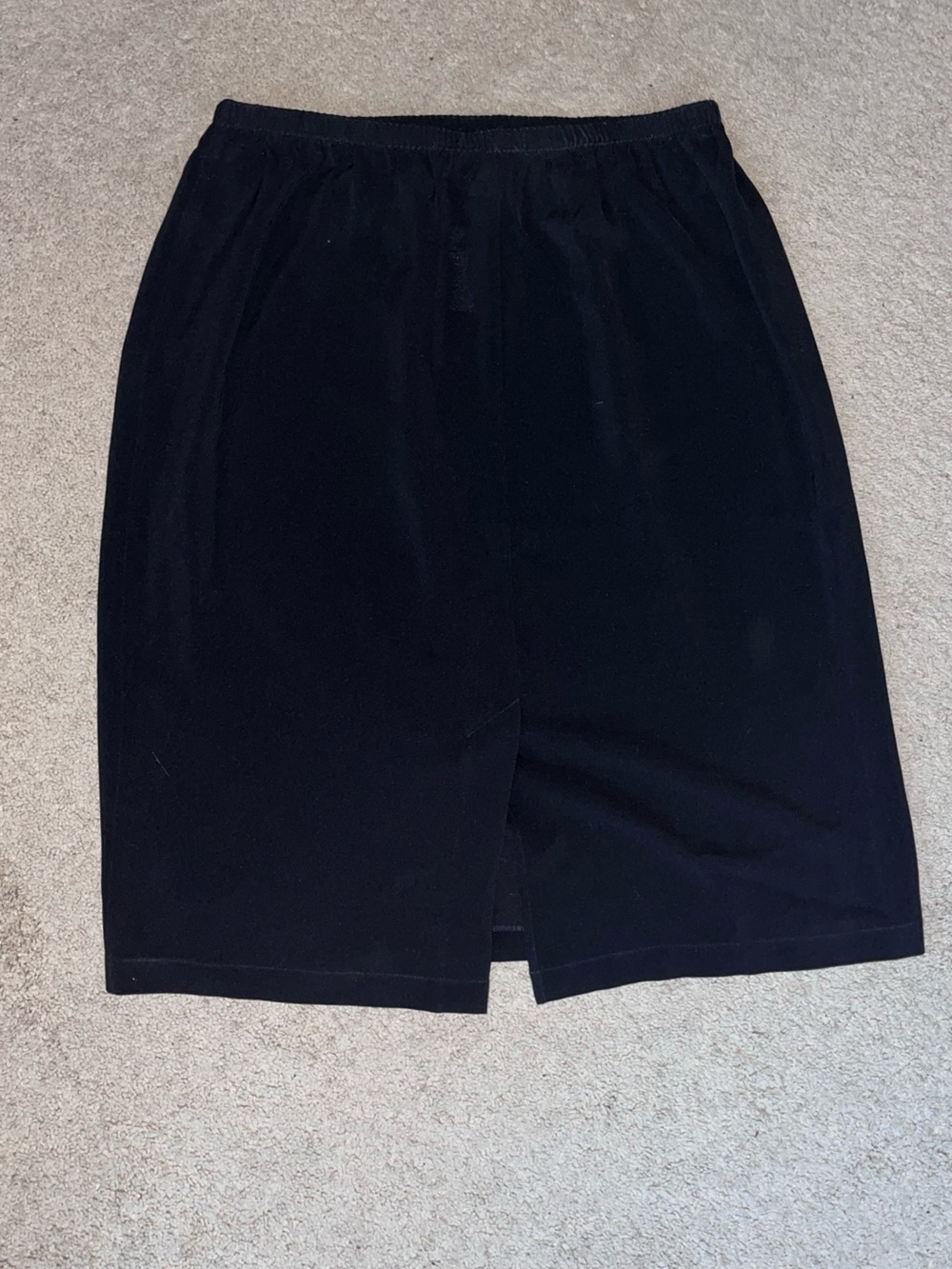 Hilo & Malee III Black Pencil Skirt with Back Slit NWT Saks Fifth Avenue